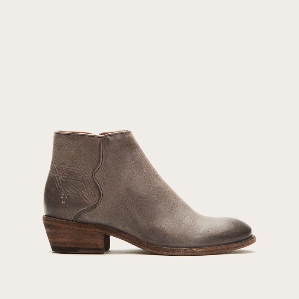 Frye Carson Piping Bootie Graphite SZ 9 NEW